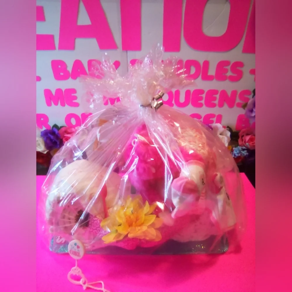 #151๐๐ผ๐จ ALREADY GONE ๐จMOTORCYCLE DIAPER CAKE ("FOR A BABY GIRL") - Picture 6 of 10